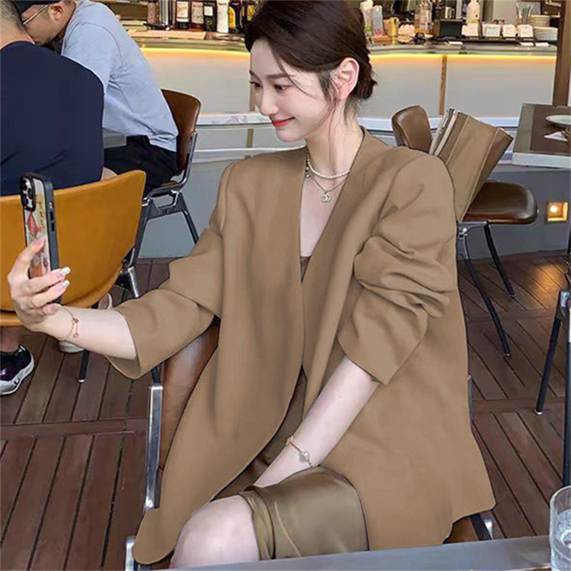 2025 Spring and Autumn New Women's Small Suit Coat, Women's Long Sleeve, Small and Casual, Off white Suit, Korean Version Top 2025 Spring and Autumn New Women's Small Suit Coat, Women's Long Sleeve, Small and Casual, Off white Suit, Korean Version Top