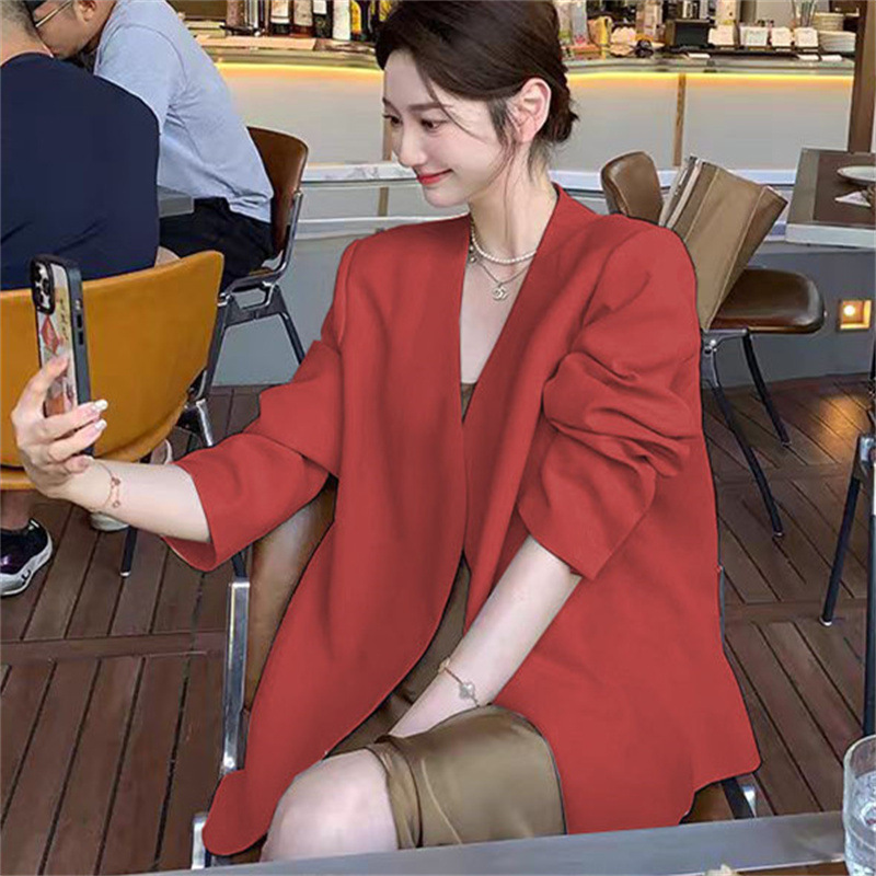2025 Spring and Autumn New Women's Small Suit Coat, Women's Long Sleeve, Small and Casual, Off white Suit, Korean Version Top 2025 Spring and Autumn New Women's Small Suit Coat, Women's Long Sleeve, Small and Casual, Off white Suit, Korean Version Top