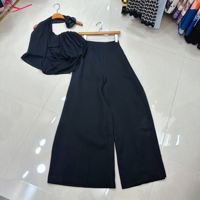 Thirteen line Australian niche hanging neck rose waist vest straight leg wide leg pants pure desire style set A2 # 8187 Thirteen line Australian niche hanging neck rose waist vest straight leg wide leg pants pure desire style set A2 # 8187