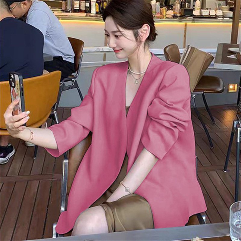 2025 Spring and Autumn New Women's Small Suit Coat, Women's Long Sleeve, Small and Casual, Off white Suit, Korean Version Top 2025 Spring and Autumn New Women's Small Suit Coat, Women's Long Sleeve, Small and Casual, Off white Suit, Korean Version Top