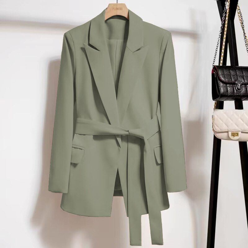 2025 Spring and Autumn New Korean style suit jacket with women's lace up, slim fit and slimming temperament, fashionable street style mini suit top