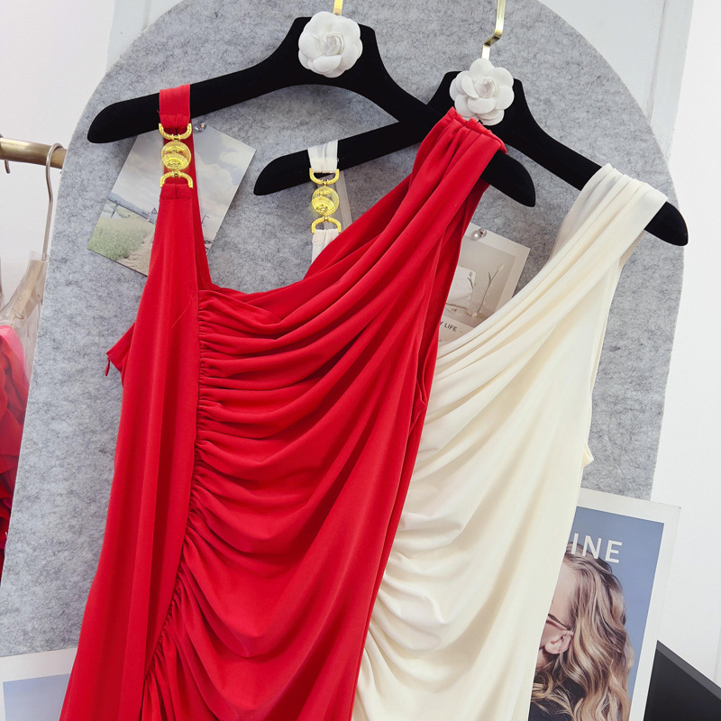 Thirteen line European and American luxury socialite metal buckle diagonal shoulder strap pleated irregular waist dress A3 # 2390 Thirteen line European and American luxury socialite metal buckle diagonal shoulder strap pleated irregular waist dress A3 # 2390