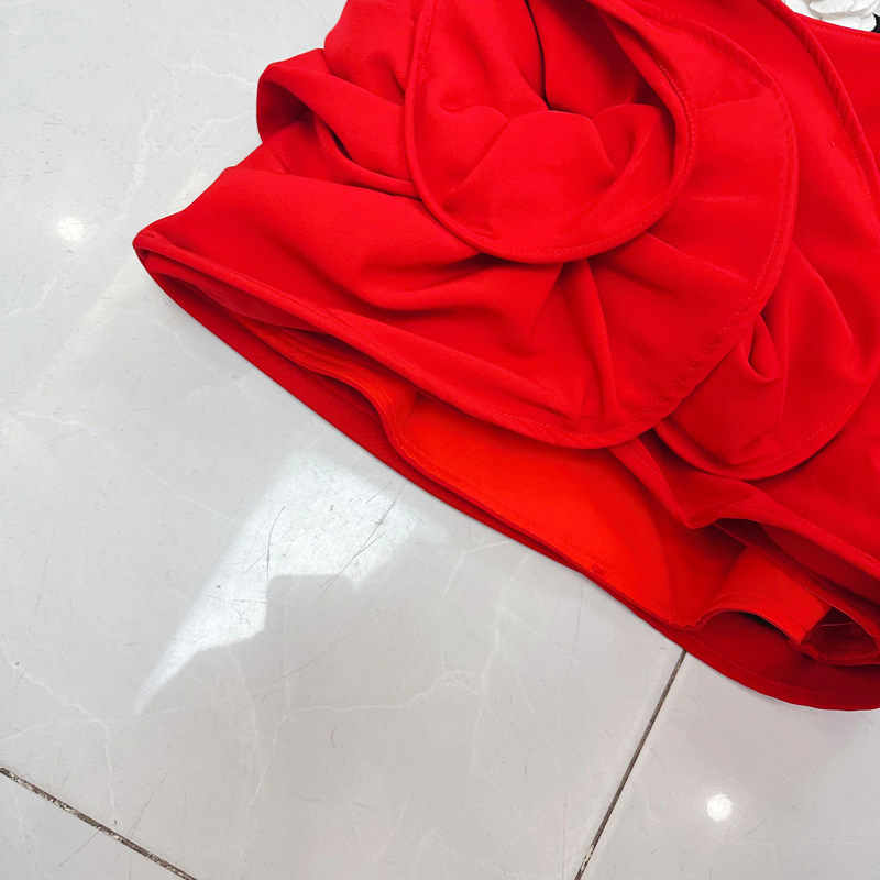 Thirteen Rows European Station Design Sense, niche high-end sense, three-dimensional flower new short style, small strapless female A3 # 5519 Thirteen Rows European Station Design Sense, niche high-end sense, three-dimensional flower new short style, small strapless female A3 # 5519