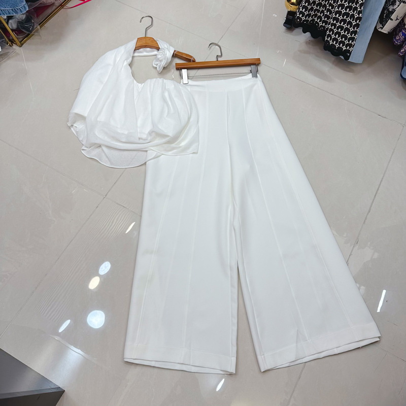 Thirteen line Australian niche hanging neck rose waist vest straight leg wide leg pants pure desire style set A2 # 8187 Thirteen line Australian niche hanging neck rose waist vest straight leg wide leg pants pure desire style set A2 # 8187