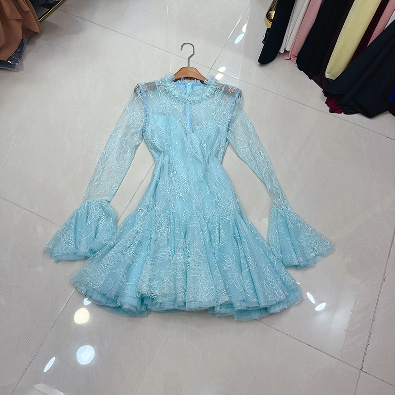 Thirteen line niche light luxury Thai design sequined lace flared cuffs long sleeved dress hollowed out A2 # 8535 Thirteen line niche light luxury Thai design sequined lace flared cuffs long sleeved dress hollowed out A2 # 8535