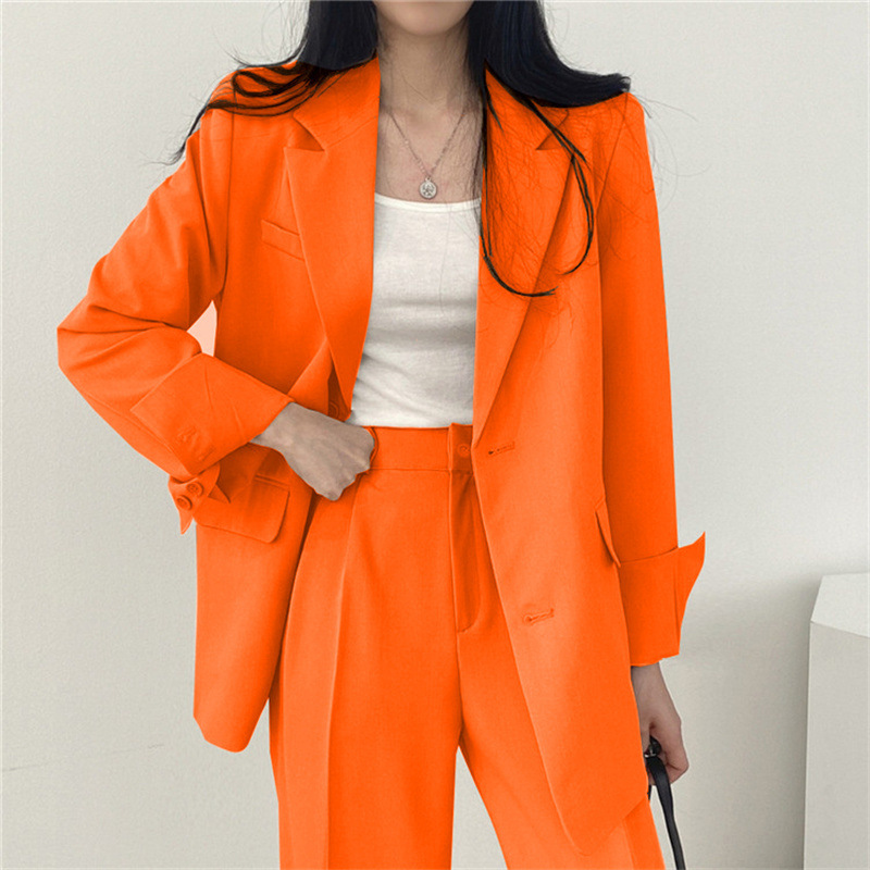 Small suit retro jacket slim fashion 2025 Spring and Autumn women's Korean version casual design sense top and trousers set Small suit retro jacket slim fashion 2025 Spring and Autumn women's Korean version casual design sense top and trousers set
