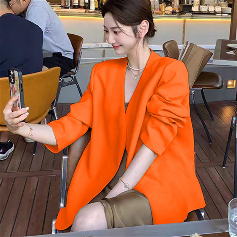 2025 Spring and Autumn New Women's Small Suit Coat, Women's Long Sleeve, Small and Casual, Off white Suit, Korean Version Top 2025 Spring and Autumn New Women's Small Suit Coat, Women's Long Sleeve, Small and Casual, Off white Suit, Korean Version Top