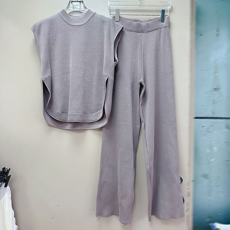 Thirteen line Australian niche sleeveless design with open knit knit vest and casual pants set A2 # 1008 Thirteen line Australian niche sleeveless design with open knit knit vest and casual pants set A2 # 1008