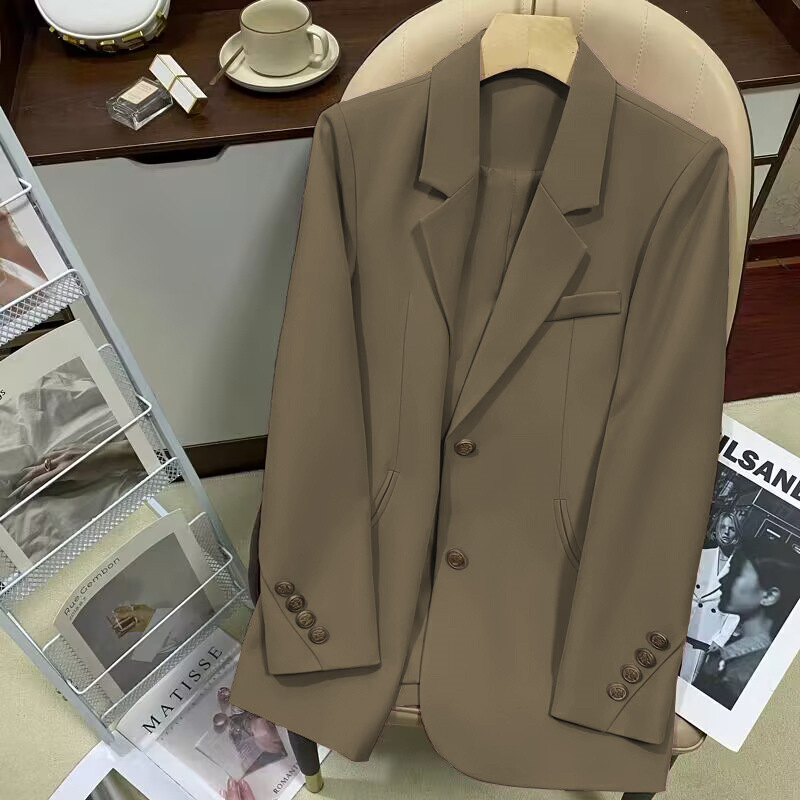 Pink suit jacket for women, autumn 2025 new design, fashionable and versatile temperament, single breasted small suit for women Pink suit jacket for women, autumn 2025 new design, fashionable and versatile temperament, single breasted small suit for women