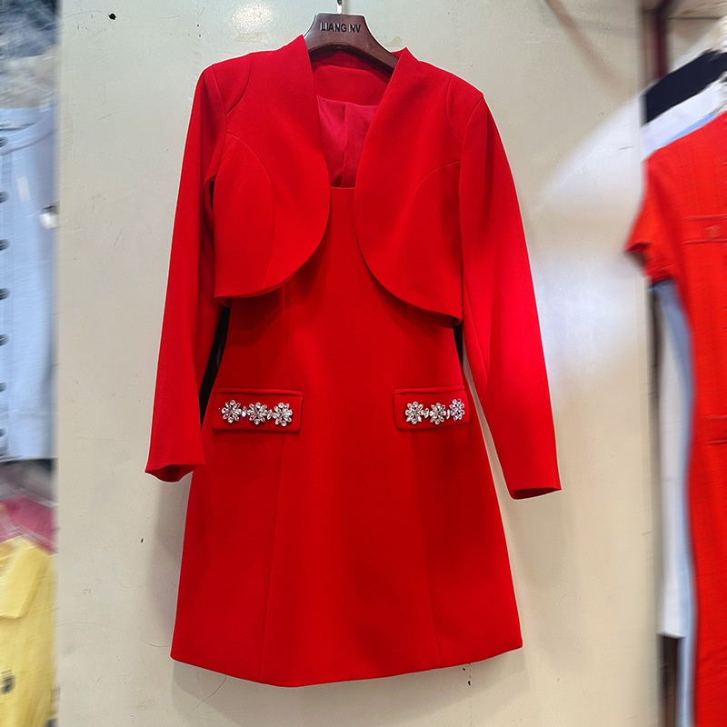 Thirteen line Australian diamond patterned square neck vest dress, short skirt+short long sleeved jacket set A2 # 8366 Thirteen line Australian diamond patterned square neck vest dress, short skirt+short long sleeved jacket set A2 # 8366