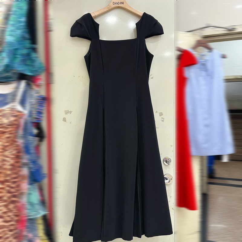 Thirteen line Australian mature socialite elegant slimming pleated solid color French square neck dress long C1 # 2102 Thirteen line Australian mature socialite elegant slimming pleated solid color French square neck dress long C1 # 2102