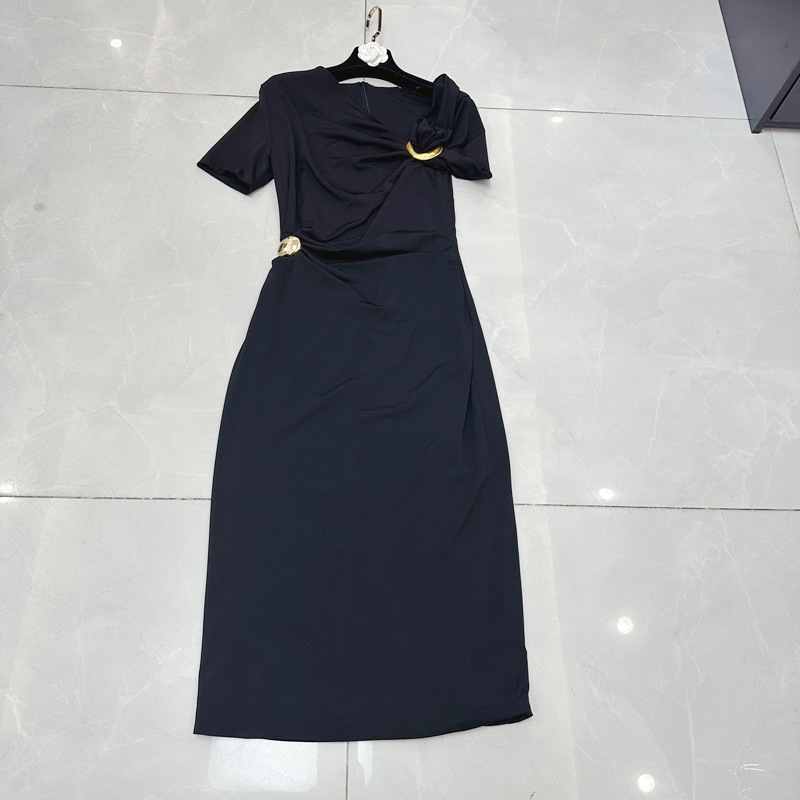 Thirteen line French diagonal collar short sleeved pleated metal buckle decorative design, French temperament dress C1 # 1612 Thirteen line French diagonal collar short sleeved pleated metal buckle decorative design, French temperament dress C1 # 1612