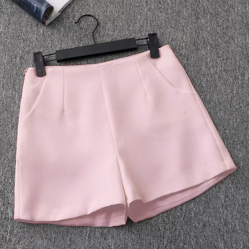Off white suit shorts, women's black summer thin style, 2025 new loose high waisted A-line casual wide leg hot pants Off white suit shorts, women's black summer thin style, 2025 new loose high waisted A-line casual wide leg hot pants