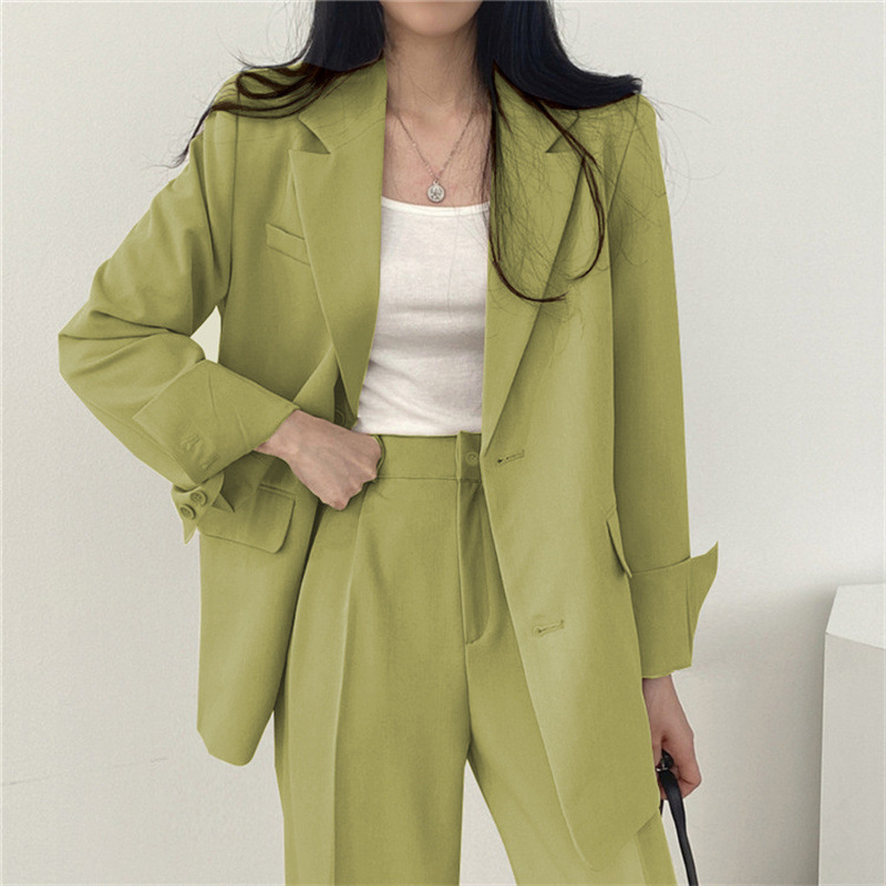 Small suit retro jacket slim fashion 2025 Spring and Autumn women's Korean version casual design sense top and trousers set Small suit retro jacket slim fashion 2025 Spring and Autumn women's Korean version casual design sense top and trousers set