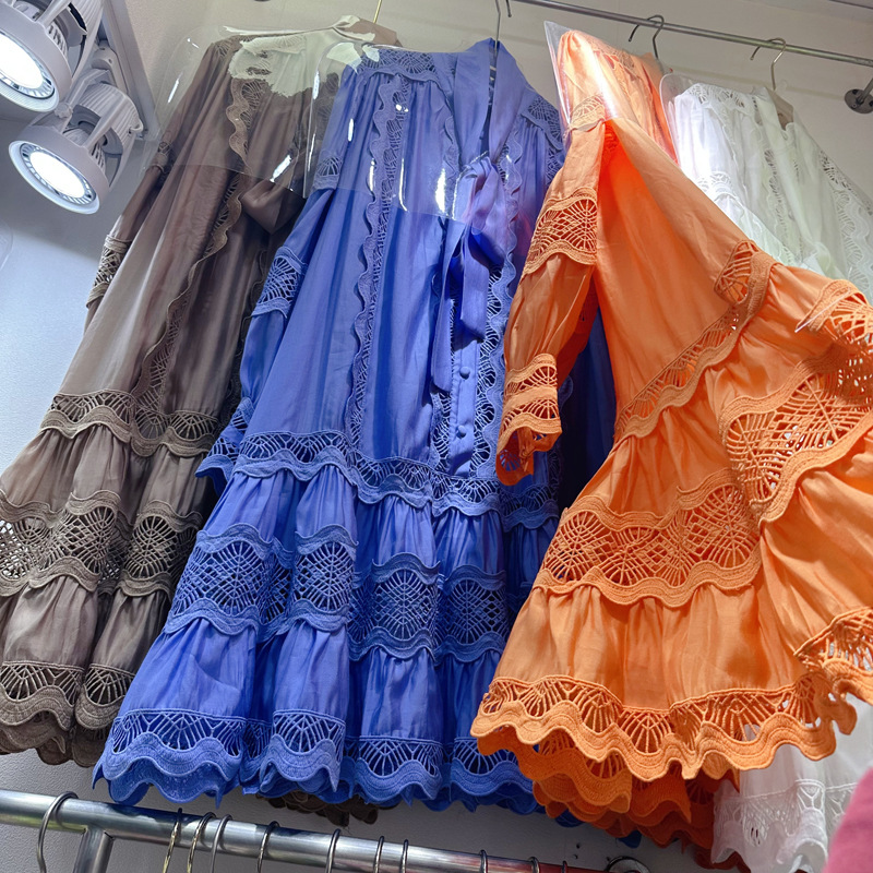 Thirteen Rows Australia Station European and American niche hollow lace splicing tie waist short A-line dress C1 # 1398 Thirteen Rows Australia Station European and American niche hollow lace splicing tie waist short A-line dress C1 # 1398