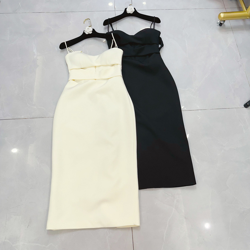 Thirteen Rows Australia's new hollowed out design suspender dress with a high-end feel and a hip hugging temperament long skirt C1 # 1983