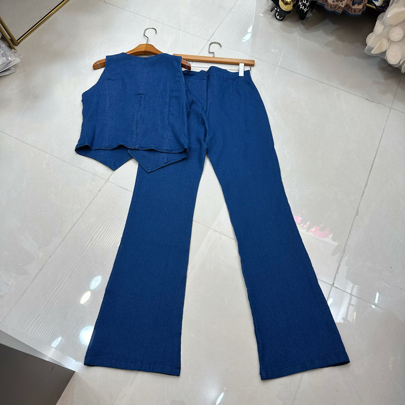 Thirteen line Australian design metal buckle round neck sleeveless denim vest+high waisted denim suit A2 # 8356 Thirteen line Australian design metal buckle round neck sleeveless denim vest+high waisted denim suit A2 # 8356