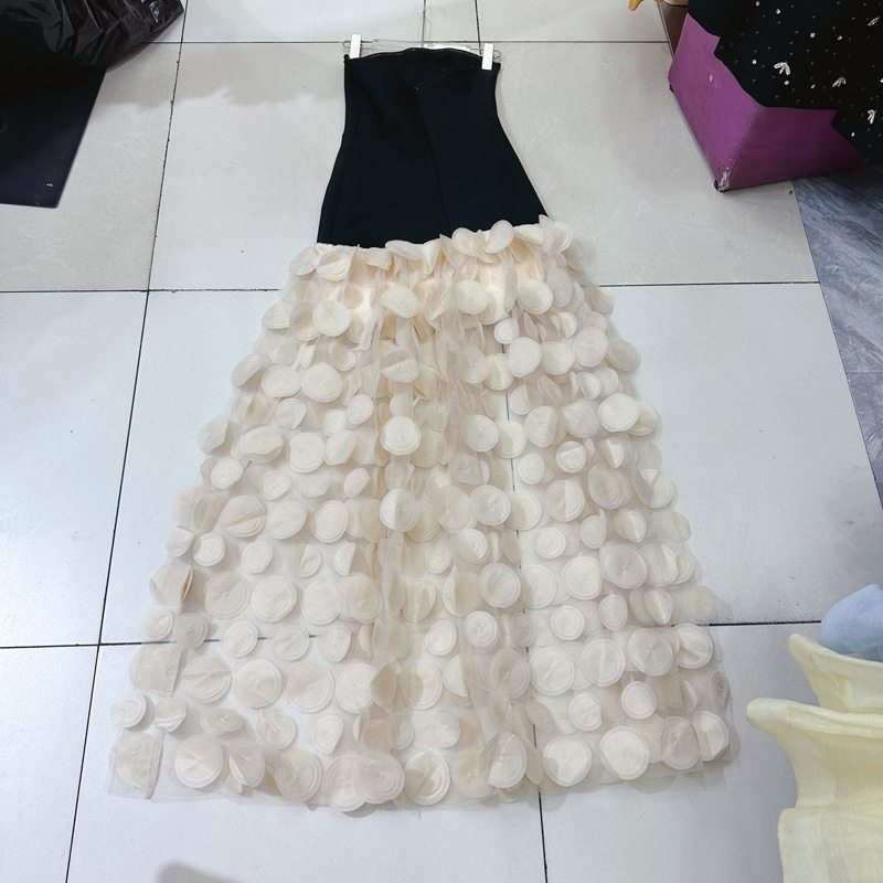 Thirteen lines new black strapless long dress with mesh arrangement for slimming effect, casual dress, formal dress A2 # 8171 Thirteen lines new black strapless long dress with mesh arrangement for slimming effect, casual dress, formal dress A2 # 8171