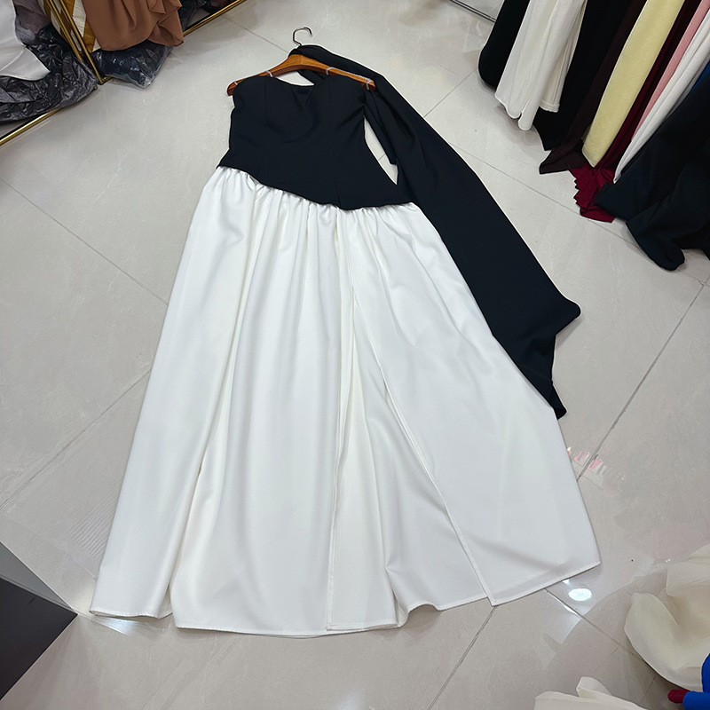 Thirteen lines new Australian age reducing personalized strap slit fake two-piece strapless dress with shawl A1 # 8542 Thirteen lines new Australian age reducing personalized strap slit fake two-piece strapless dress with shawl A1 # 8542