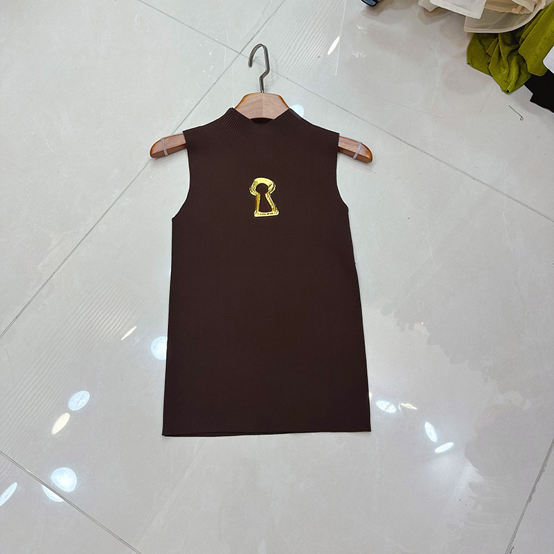 Thirteen Rows New French Retro Style Metal Buckle Decoration Slim Fit and Versatile Knitted Tank Top A1 # 8569 Thirteen Rows New French Retro Style Metal Buckle Decoration Slim Fit and Versatile Knitted Tank Top A1 # 8569