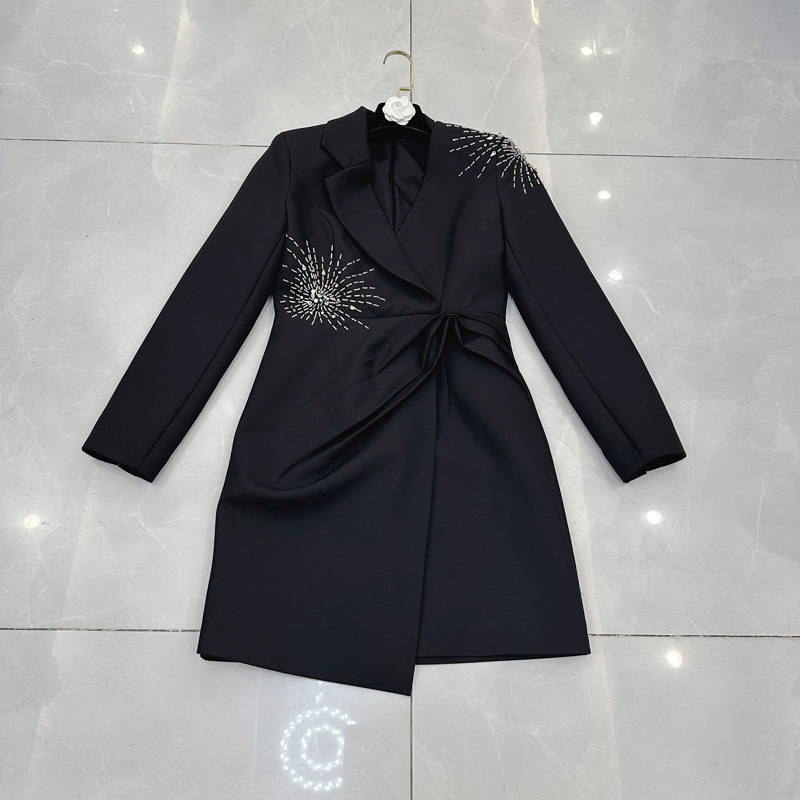 Thirteen Rows Vietnam's niche new white heavy-duty nail bead neat commuting style suit dress A3 # 2011 Thirteen Rows Vietnam's niche new white heavy-duty nail bead neat commuting style suit dress A3 # 2011