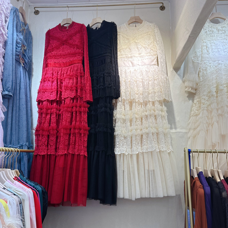 Thirteen line Australian niche dress long sleeved mesh, black fungus trumpet sleeves layered cake dress C1 # 1508