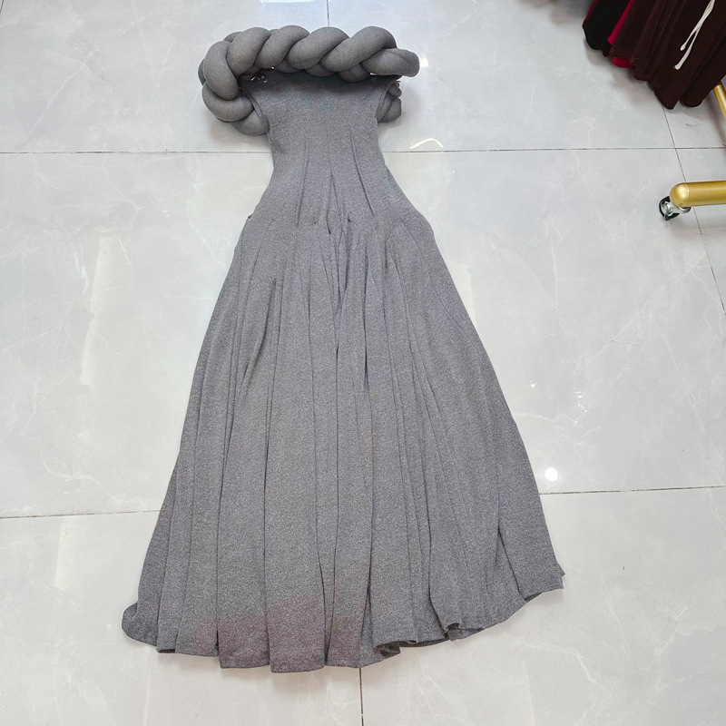 Thirteen line Vietnamese Fried Dough Twists knitting straight neck sleeveless waist pompon super long wool woven dress C1 # 1986