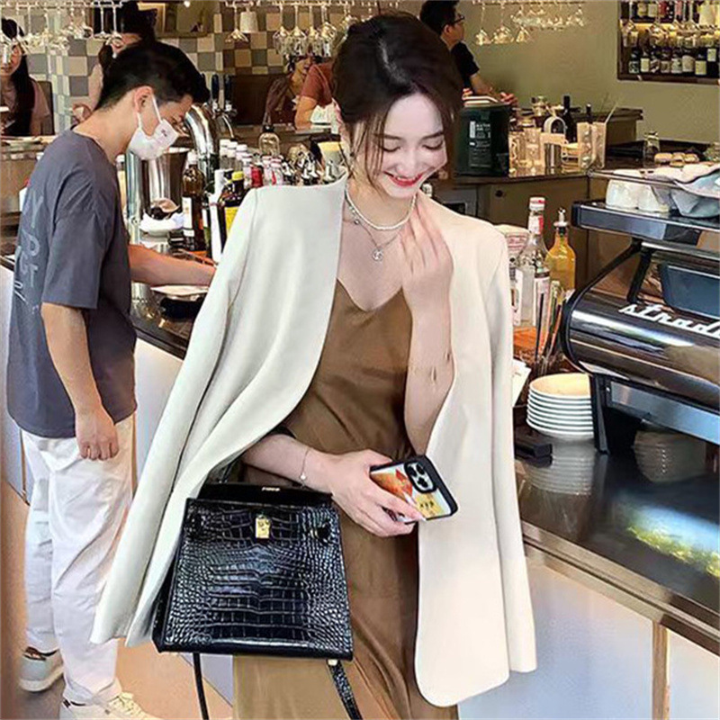 2025 Spring and Autumn New Women's Small Suit Coat, Women's Long Sleeve, Small and Casual, Off white Suit, Korean Version Top 2025 Spring and Autumn New Women's Small Suit Coat, Women's Long Sleeve, Small and Casual, Off white Suit, Korean Version Top