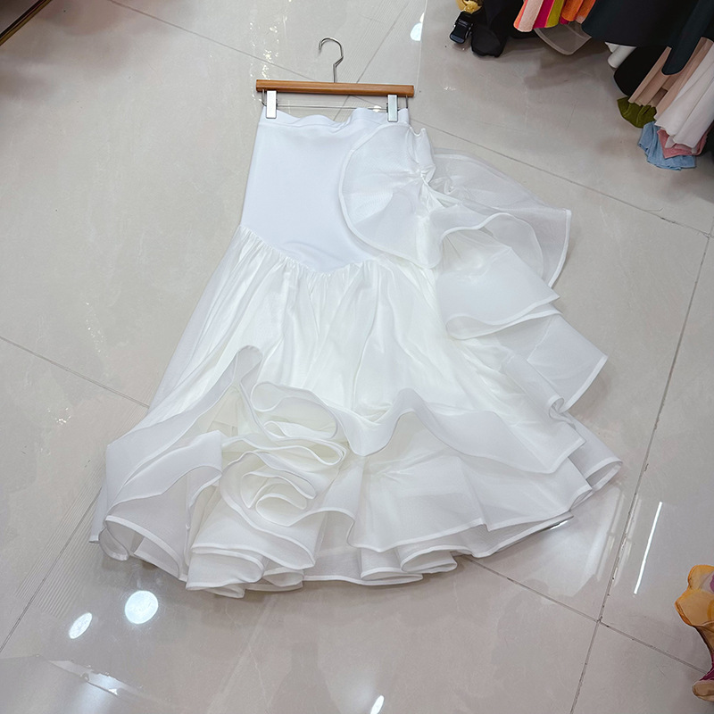 Thirteen line Thai niche irregular wave edge, hip hugging, high waist slimming, big swing skirt, gift skirt A1 # 1053 Thirteen line Thai niche irregular wave edge, hip hugging, high waist slimming, big swing skirt, gift skirt A1 # 1053