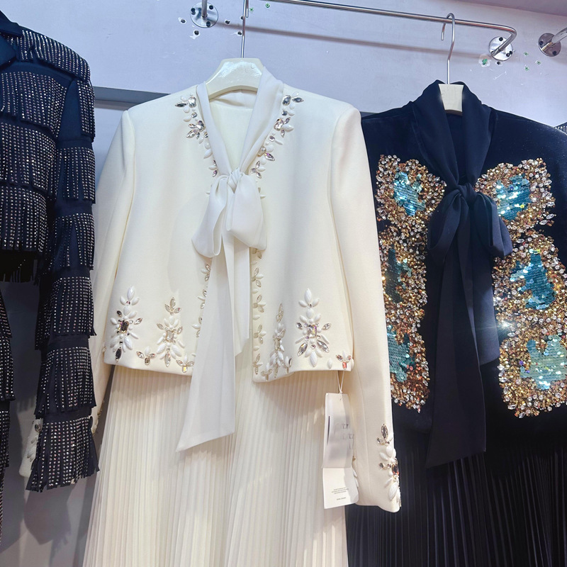 Thirteen elements of high-end temperament, heavy industry, hand sewn bead rhinestone flower shaped cardigan jacket, versatile dress A3 # 2399 Thirteen elements of high-end temperament, heavy industry, hand sewn bead rhinestone flower shaped cardigan jacket, versatile dress A3 # 2399