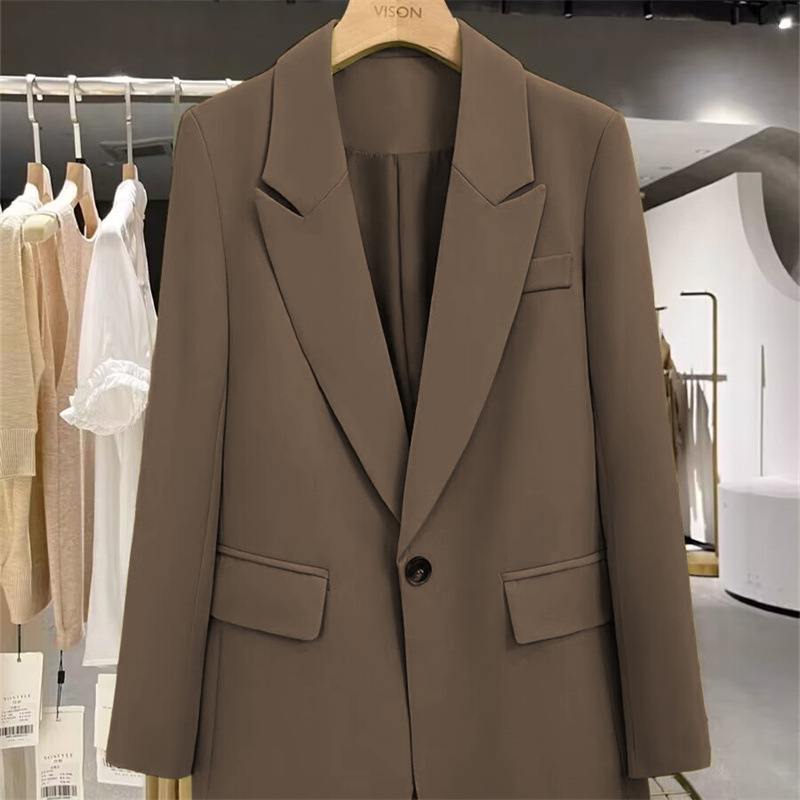 Coffee colored suit jacket for women in the spring and autumn of 2025, a new niche one button fashionable and versatile foreign trade women's small suit Coffee colored suit jacket for women in the spring and autumn of 2025, a new niche one button fashionable and versatile foreign trade women's small suit