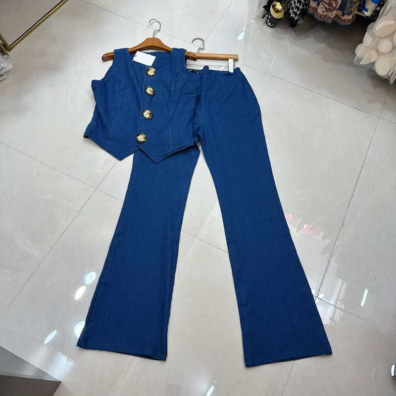 Thirteen line Australian design metal buckle round neck sleeveless denim vest+high waisted denim suit A2 # 8356 Thirteen line Australian design metal buckle round neck sleeveless denim vest+high waisted denim suit A2 # 8356