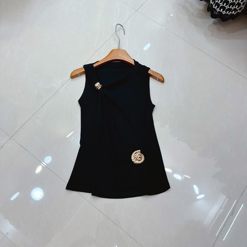 Thirteen line Australian niche versatile slimming round neck metal buckle design sense niche French vest A2 # 8337 Thirteen line Australian niche versatile slimming round neck metal buckle design sense niche French vest A2 # 8337