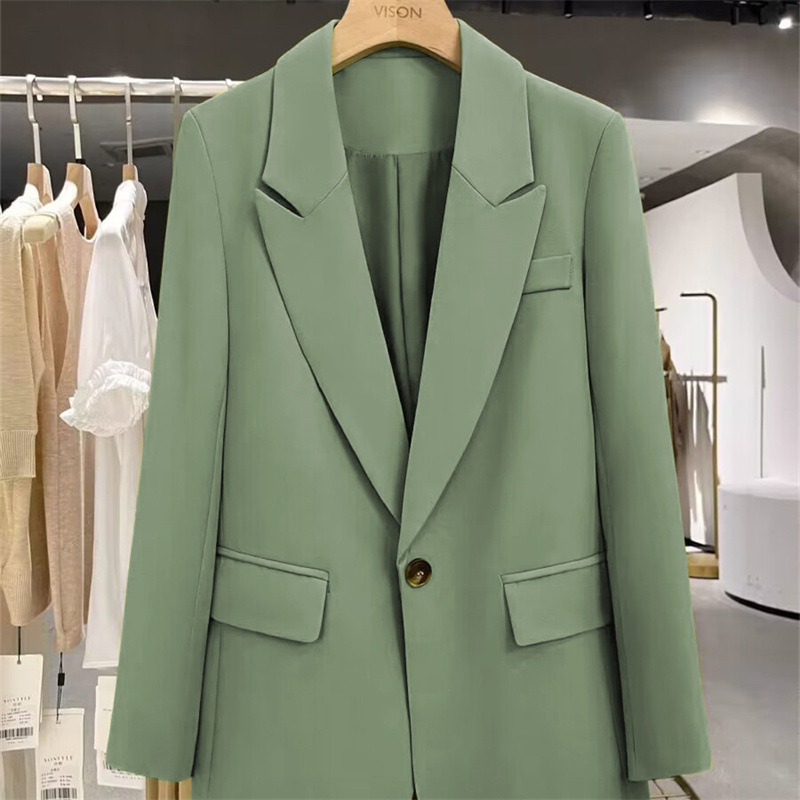 Coffee colored suit jacket for women in the spring and autumn of 2025, a new niche one button fashionable and versatile foreign trade women's small suit Coffee colored suit jacket for women in the spring and autumn of 2025, a new niche one button fashionable and versatile foreign trade women's small suit