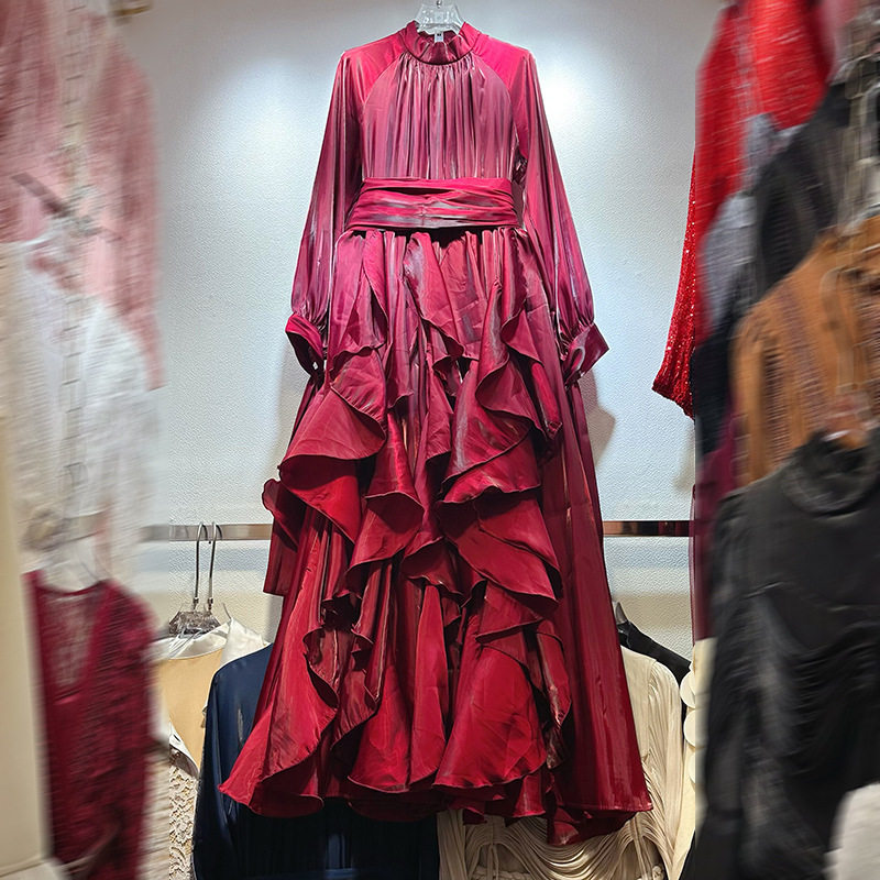 Thirteen Rows Australia's niche new pleated irregular wave dress lotus leaf edge skirt dress A1 # 1028 Thirteen Rows Australia's niche new pleated irregular wave dress lotus leaf edge skirt dress A1 # 1028