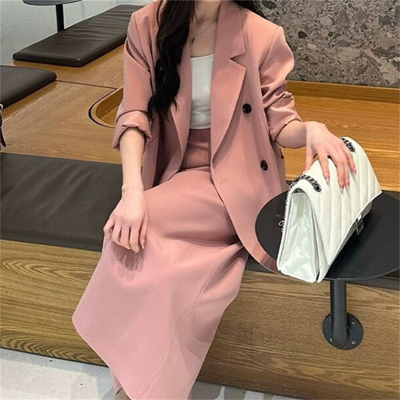 Korean version set, women's pink suit jacket, tea style outfit, half skirt, capable temperament, new two-piece Korean set Korean version set, women's pink suit jacket, tea style outfit, half skirt, capable temperament, new two-piece Korean set