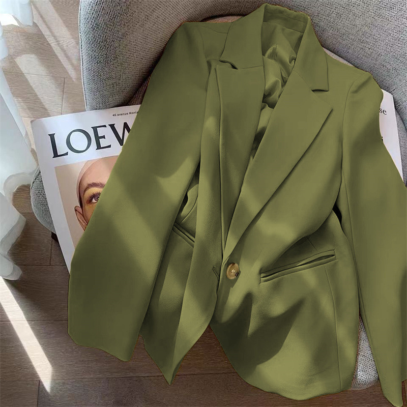 Spring 2025 new green suit jacket for women, niche design, versatile and casual Korean version, popular for young children Spring 2025 new green suit jacket for women, niche design, versatile and casual Korean version, popular for young children