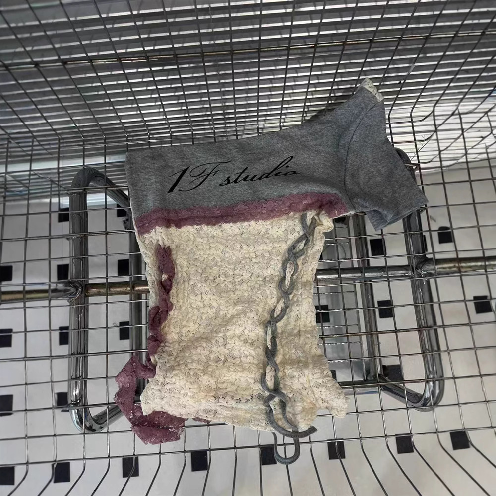 2025 Spring/Summer New American Spicy Girl Style Lace Splicing Fake Two piece Hoodie Women's Slant Shoulder Slimming Off Shoulder Top Trendy 2025 Spring/Summer New American Spicy Girl Style Lace Splicing Fake Two piece Hoodie Women's Slant Shoulder Slimming Off Shoulder Top Trendy