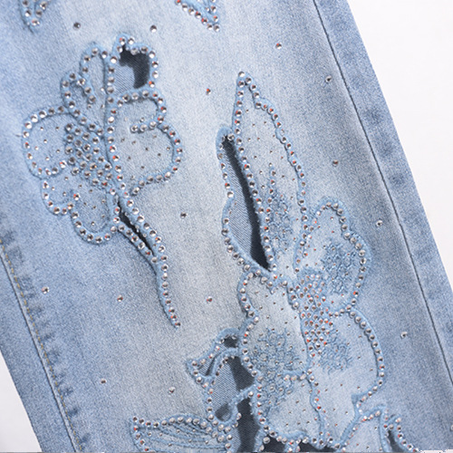 European Station 2025 Spring New Lace Embroidered Trumpet Jeans for Women, High Waist, Slim Look, Hot Diamond Wide Leg Pants, European Products European Station 2025 Spring New Lace Embroidered Trumpet Jeans for Women, High Waist, Slim Look, Hot Diamond Wide Leg Pants, European Products