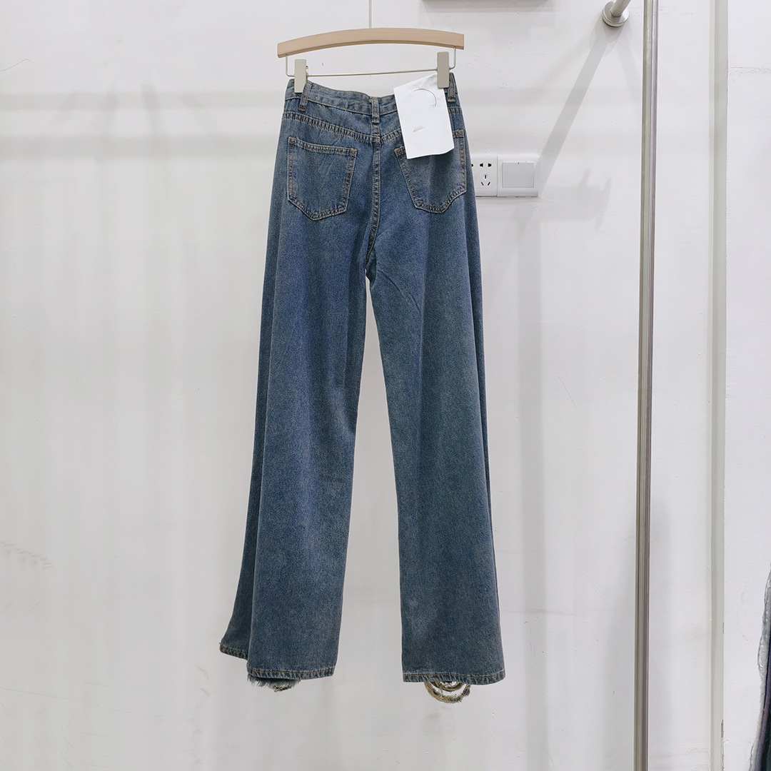Design sense: ripped jeans for women, spring/summer 2024, loose, wide leg, straight leg, trendy, beggar style, slim and tall street pants Design sense: ripped jeans for women, spring/summer 2024, loose, wide leg, straight leg, trendy, beggar style, slim and tall street pants
