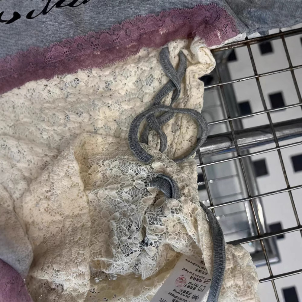 2025 Spring/Summer New American Spicy Girl Style Lace Splicing Fake Two piece Hoodie Women's Slant Shoulder Slimming Off Shoulder Top Trendy 2025 Spring/Summer New American Spicy Girl Style Lace Splicing Fake Two piece Hoodie Women's Slant Shoulder Slimming Off Shoulder Top Trendy