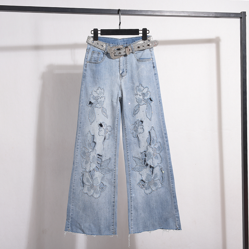 European Station 2025 Spring New Lace Embroidered Trumpet Jeans for Women, High Waist, Slim Look, Hot Diamond Wide Leg Pants, European Products European Station 2025 Spring New Lace Embroidered Trumpet Jeans for Women, High Waist, Slim Look, Hot Diamond Wide Leg Pants, European Products