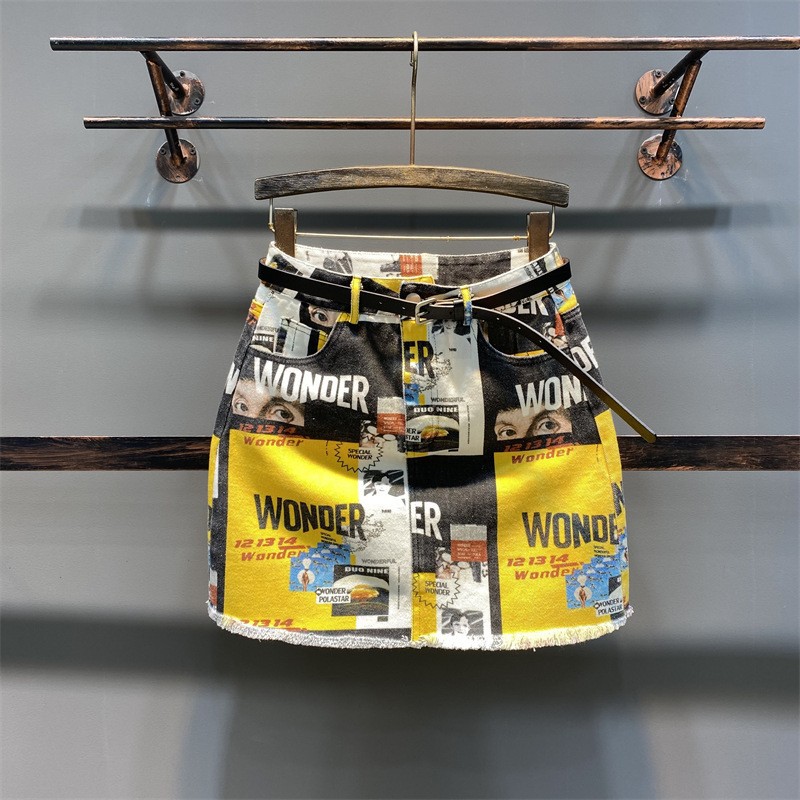 European 2023 Summer Fashion Printed Pattern Denim Short Skirt for Women, High Waist, A-line, Slim Fit, Slim Look, Hip Wrapping Half body Skirt