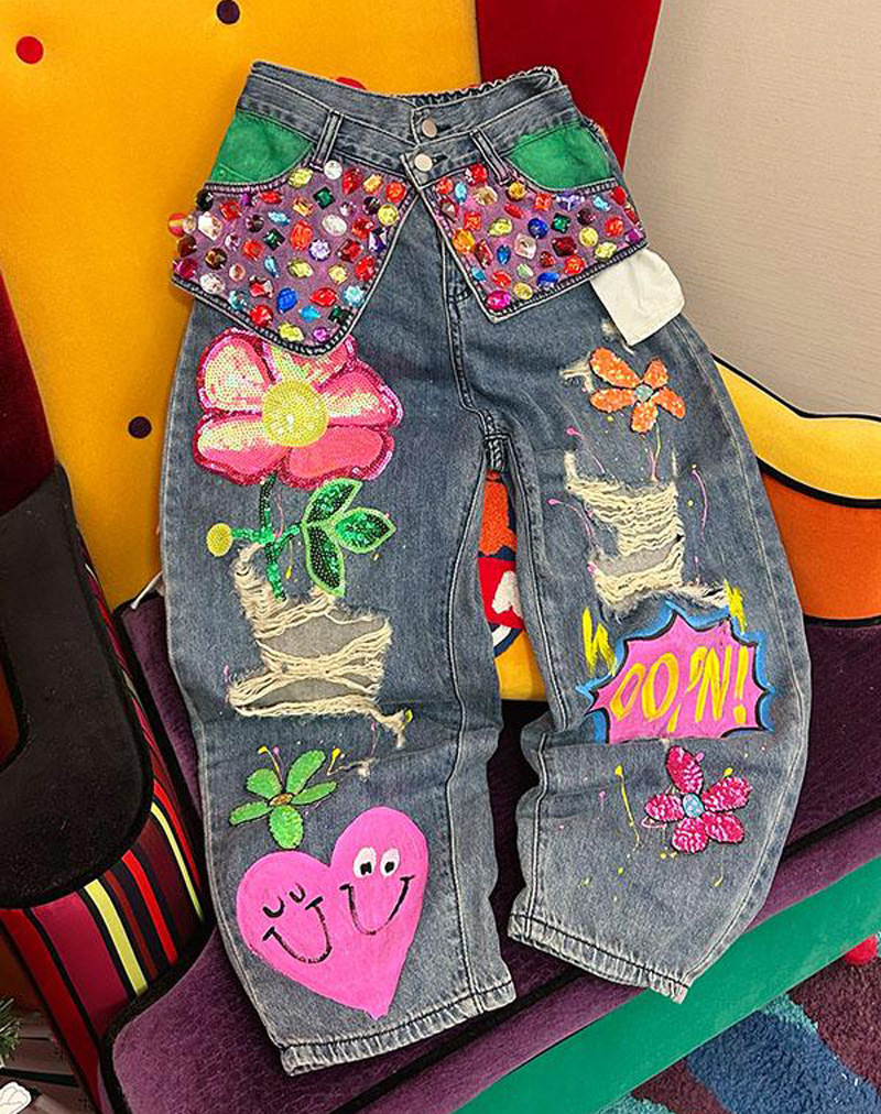 European 2023 Spring New Heavy Industry Nail Bead Piercing Jeans Women's High Waist Loose Straight Pants Cross border Trendy Brand European 2023 Spring New Heavy Industry Nail Bead Piercing Jeans Women's High Waist Loose Straight Pants Cross border Trendy Brand