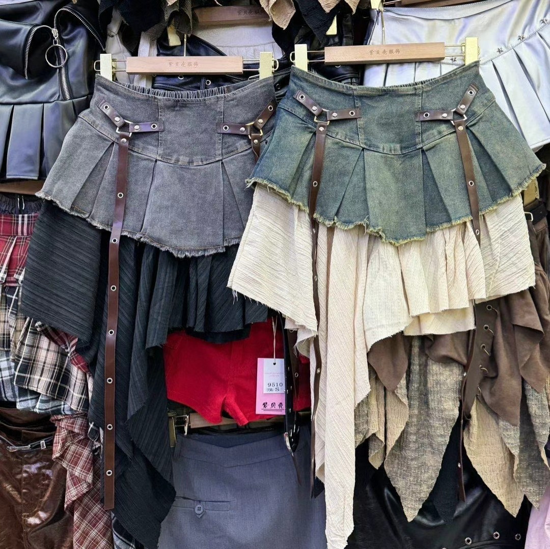 Retro patchwork denim pleated midi skirt for women's summer new style, with a spicy and fashionable high waist slimming A-line short skirt