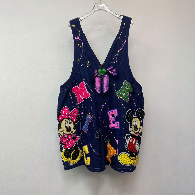 Niche Design Sense 2025 Summer New Women's Strap Denim Shorts Loose Large Print jumpsuit Fashionable and Elegant