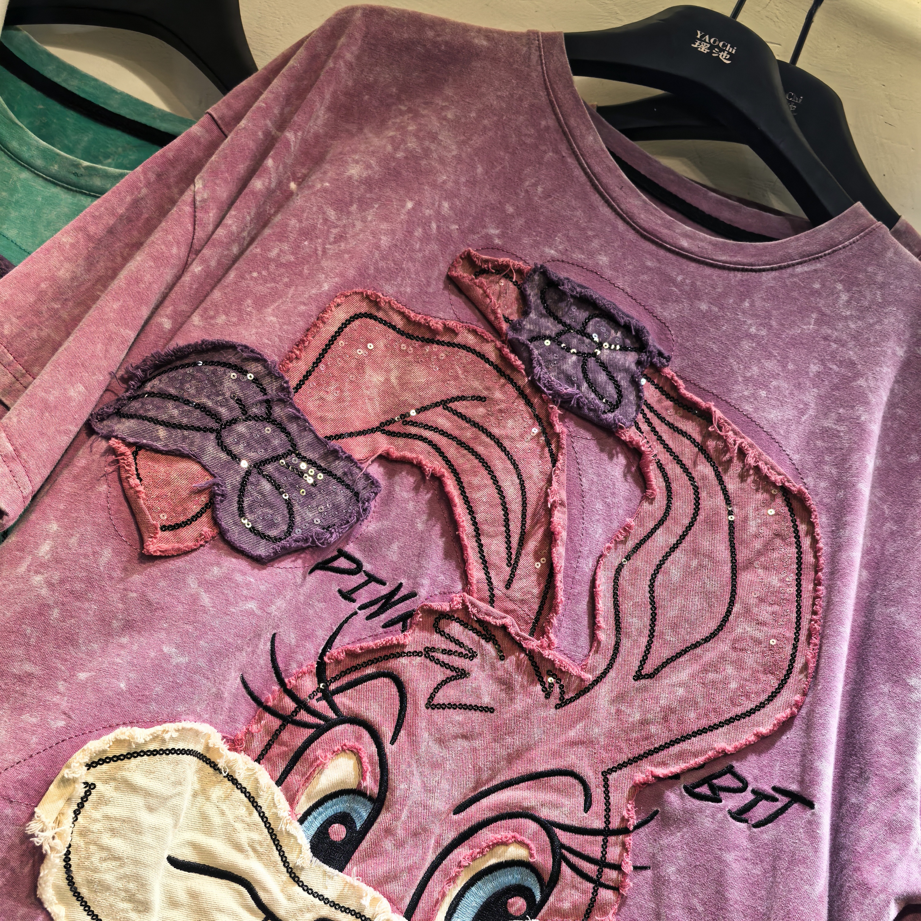 2025 Summer New Retro Art Stir fried Color Printed Loose and Slim Round Neck Hoodie Versatile Short Sleeve T-shirt for Women 2025 Summer New Retro Art Stir fried Color Printed Loose and Slim Round Neck Hoodie Versatile Short Sleeve T-shirt for Women