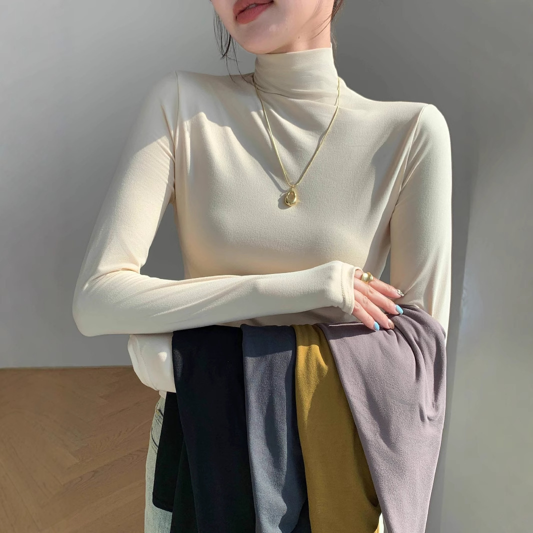 Half high collar base shirt for autumn and winter, new style for slimming, warm inner layer, German velvet long sleeved T-shirt, women's solid color versatile top