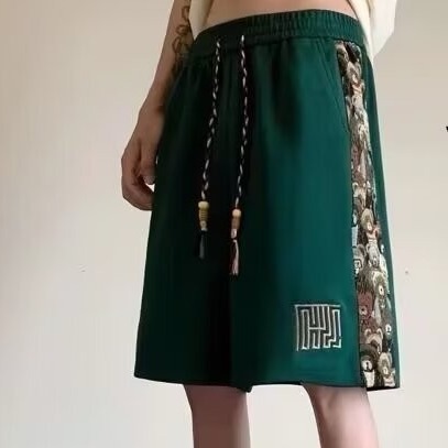 Short pants for men in summer, trendy brand, cool and stylish, embroidered sports pants, oversized loose straight leg casual cropped pants Short pants for men in summer, trendy brand, cool and stylish, embroidered sports pants, oversized loose straight leg casual cropped pants