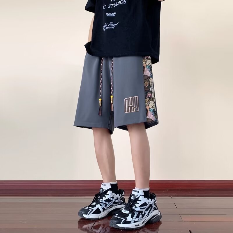 Short pants for men in summer, trendy brand, cool and stylish, embroidered sports pants, oversized loose straight leg casual cropped pants Short pants for men in summer, trendy brand, cool and stylish, embroidered sports pants, oversized loose straight leg casual cropped pants